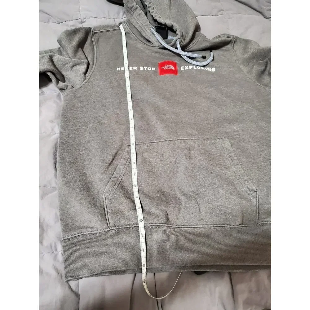 The North Face Mens Medium Hoodie Gray “Never Stop Exploring” Pullover F21 A3Y9J